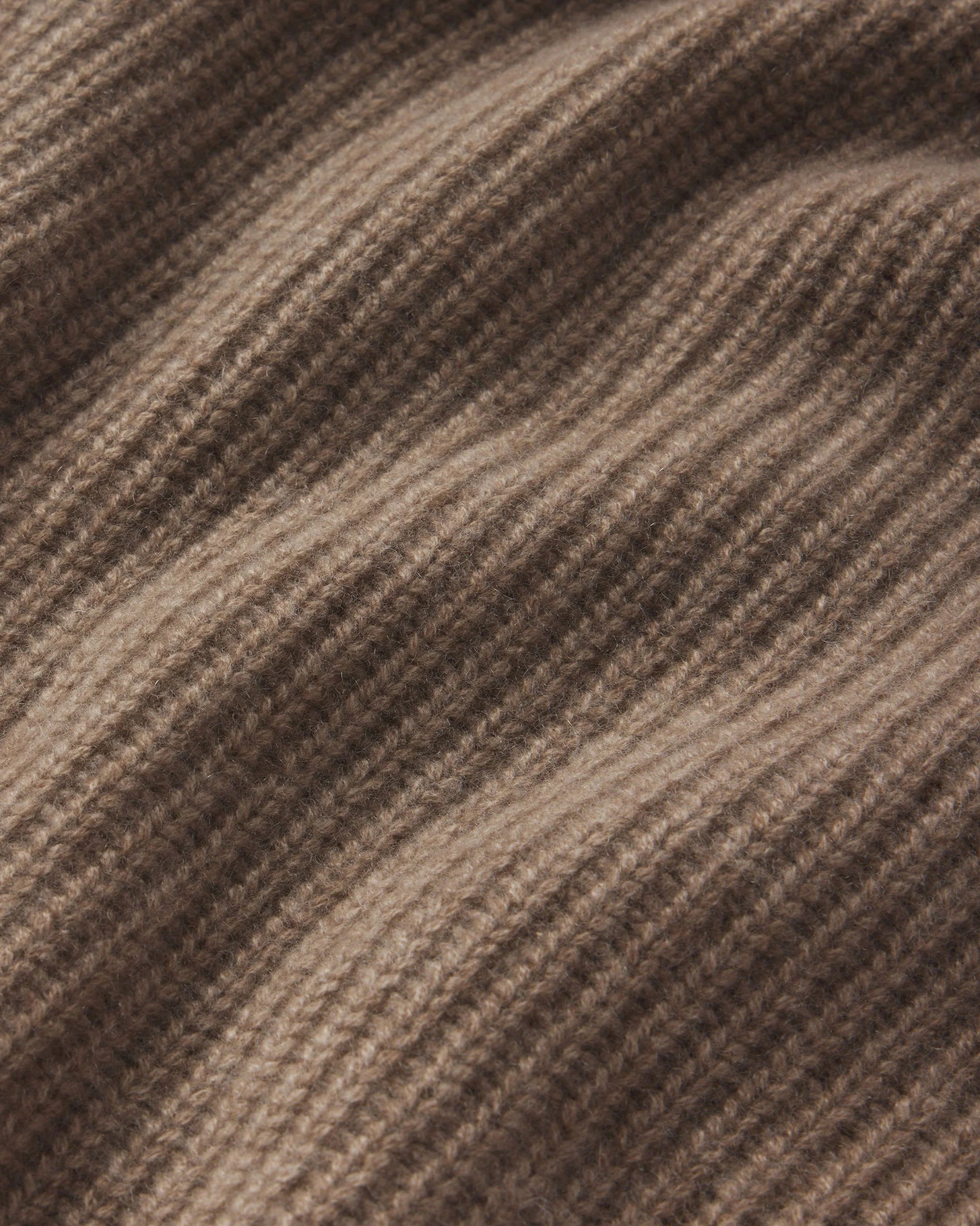 Cashmere Fisherman Crew - Image 6