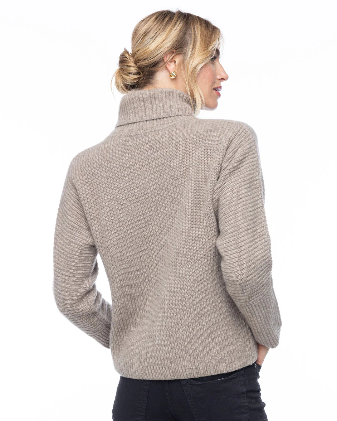 Cashmere Fisherman Turtleneck - Image 6