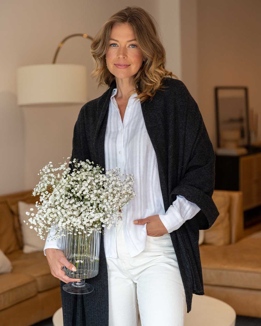 Cashmere Travel Wrap - Image 3