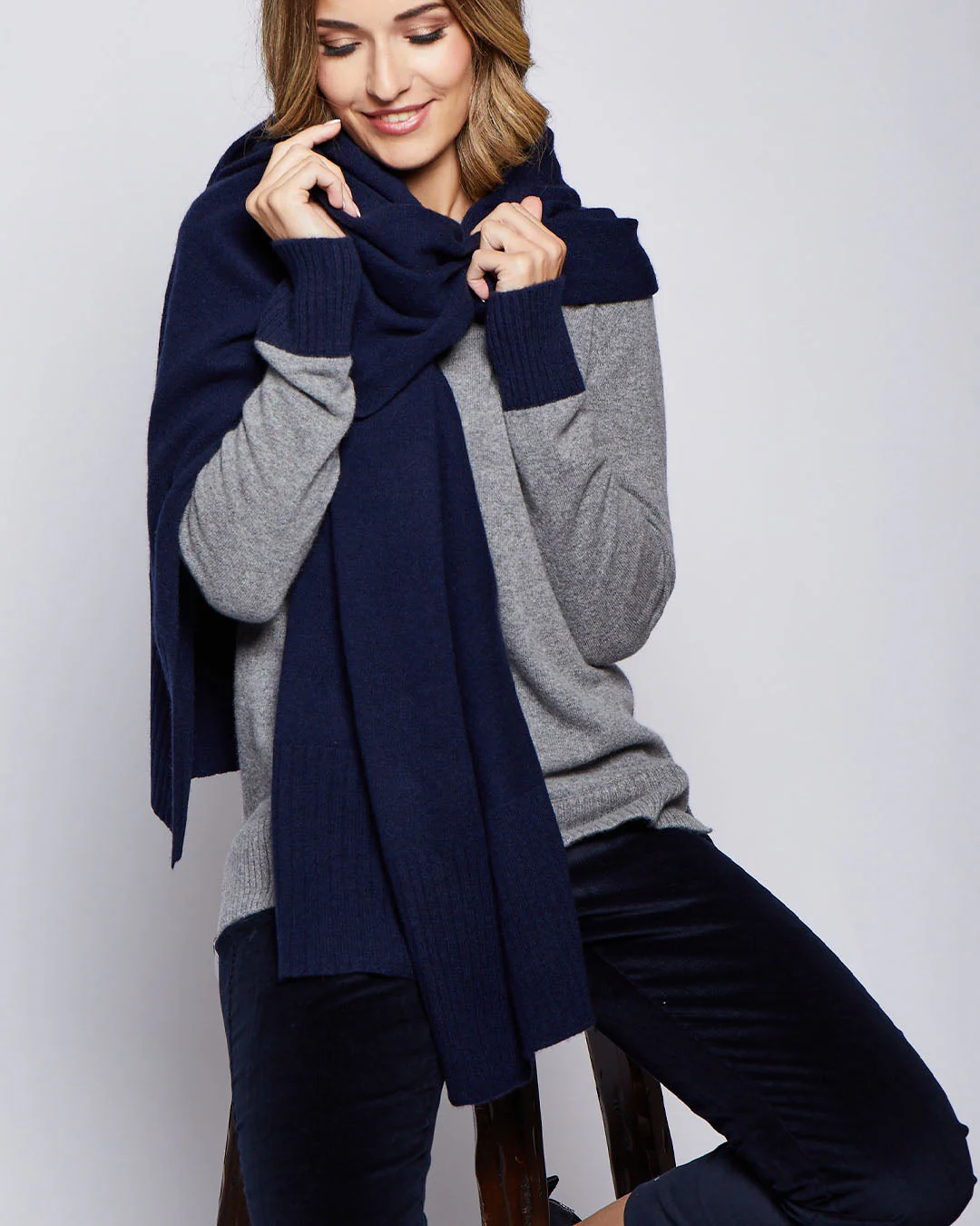 Cashmere Travel Wrap - Image 3