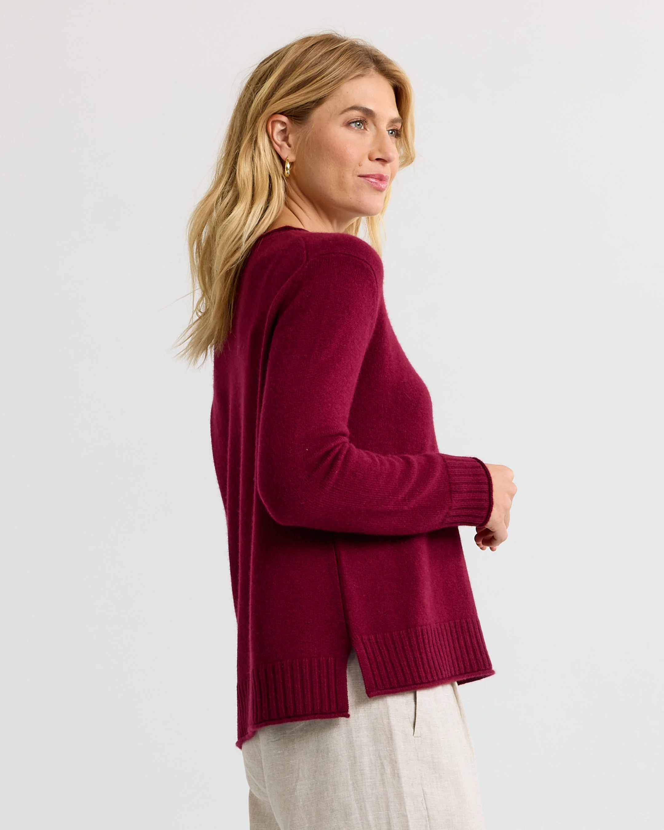Essential Cashmere Crew - Image 4