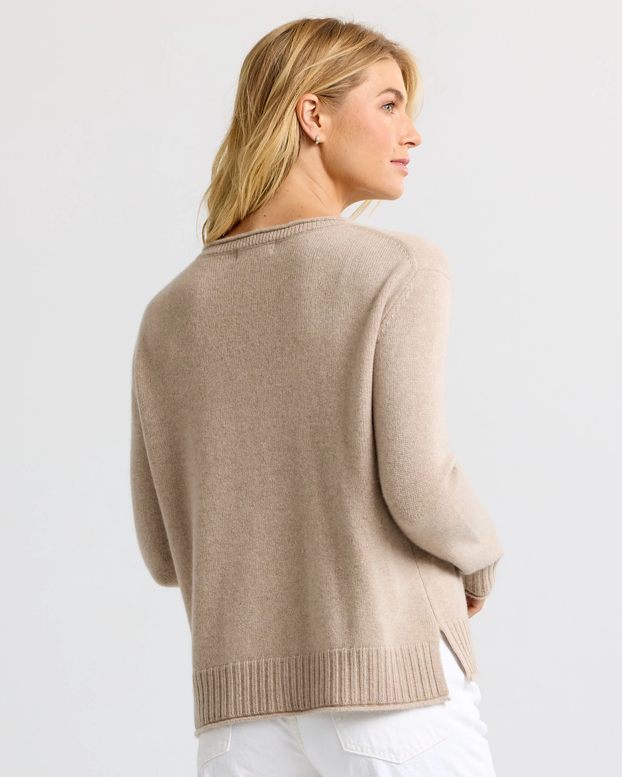 Essential Cashmere Crew - Image 4