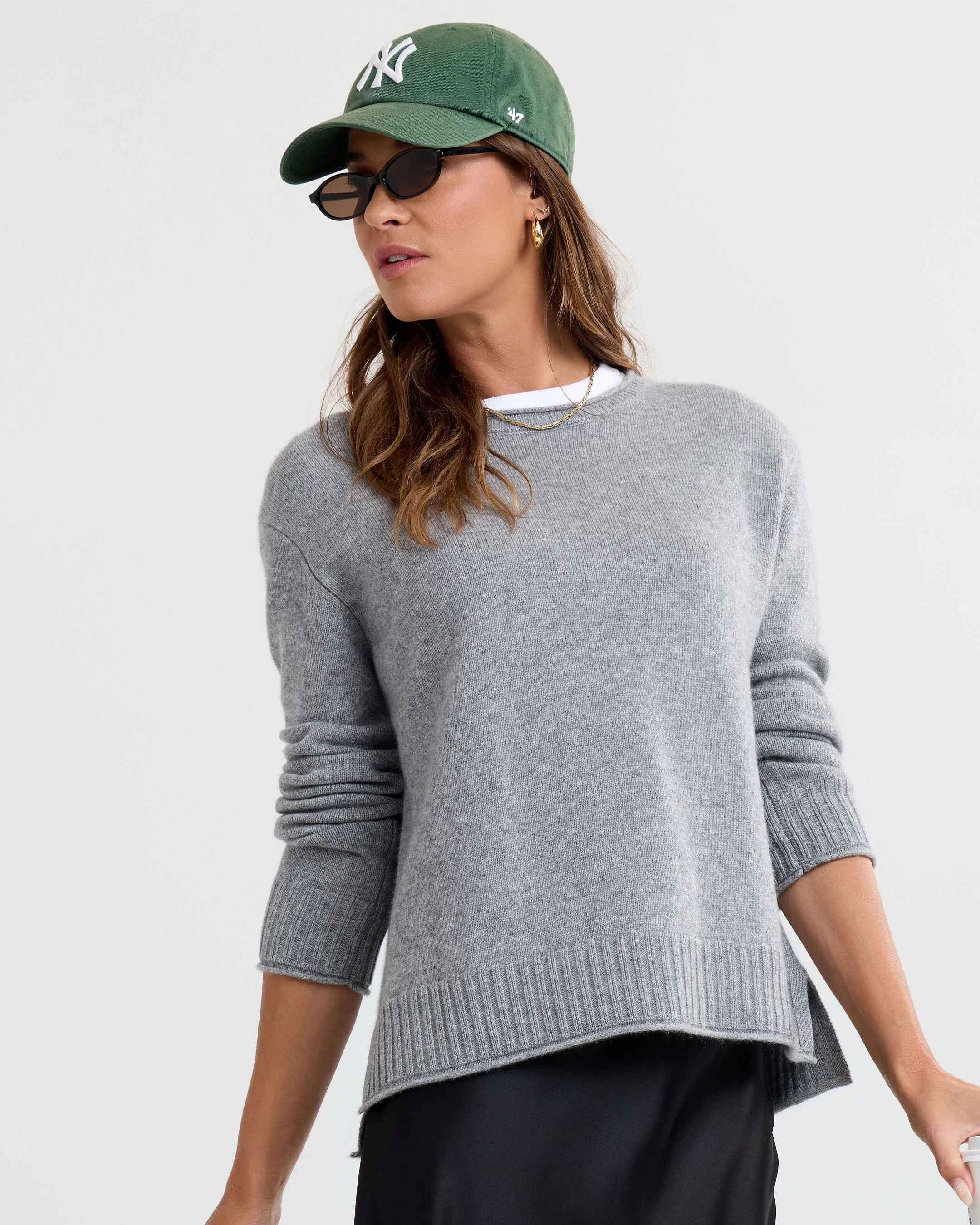 Essential Cashmere Crew - Image 10