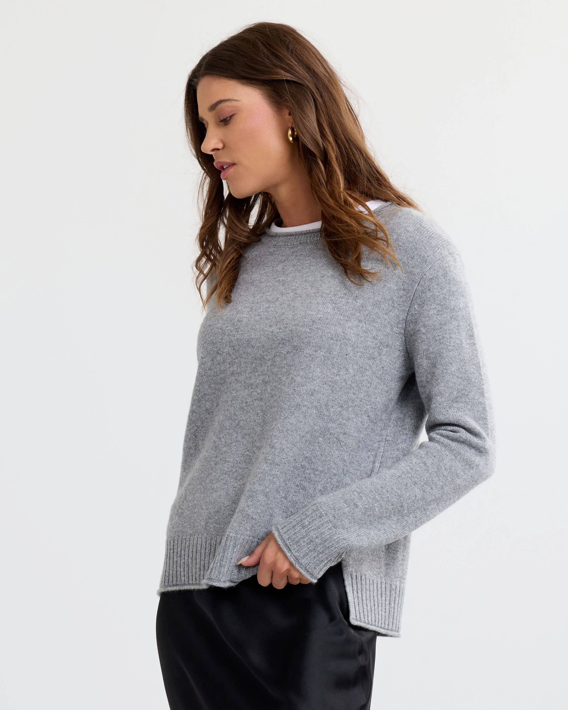 Essential Cashmere Crew - Image 5