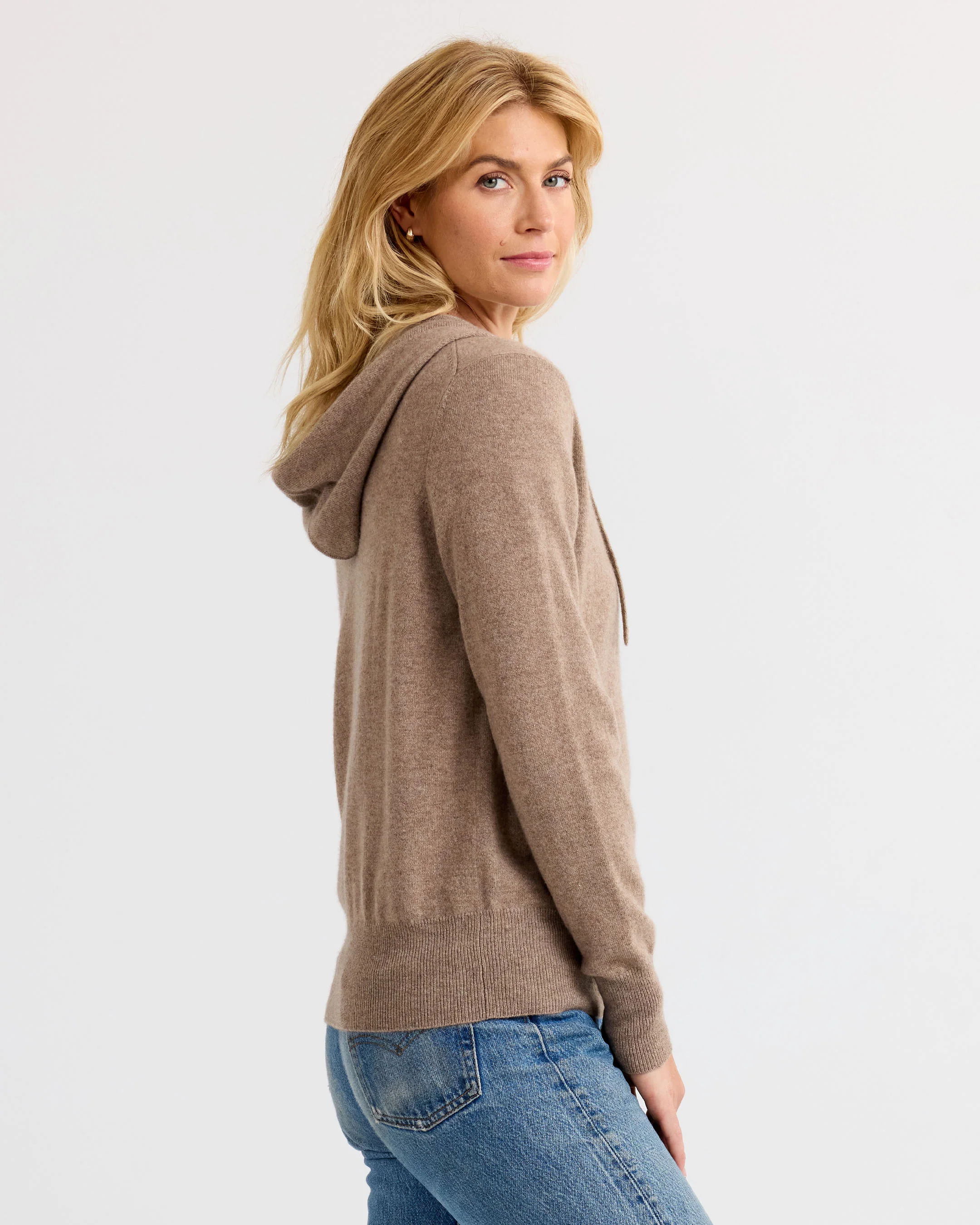 Essential Cashmere Hoodie - Image 9