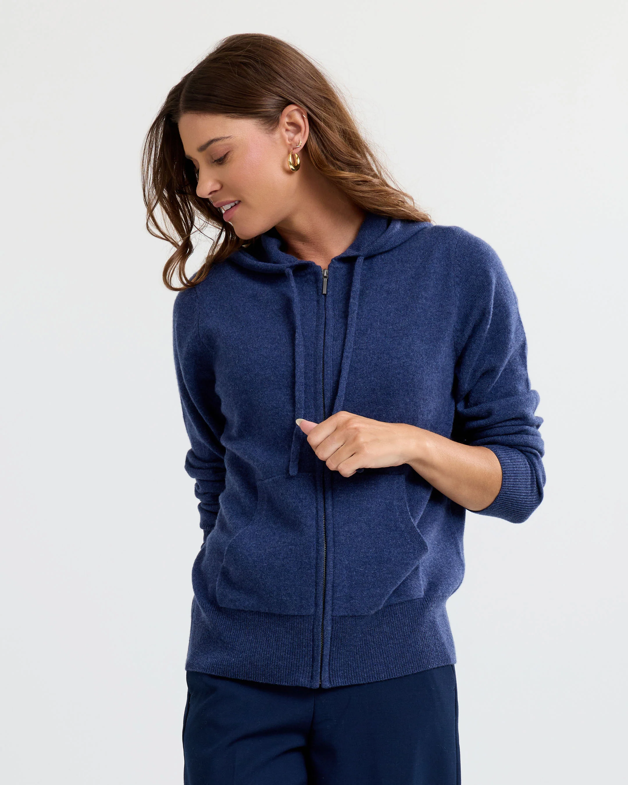Essential Cashmere Hoodie - Image 3