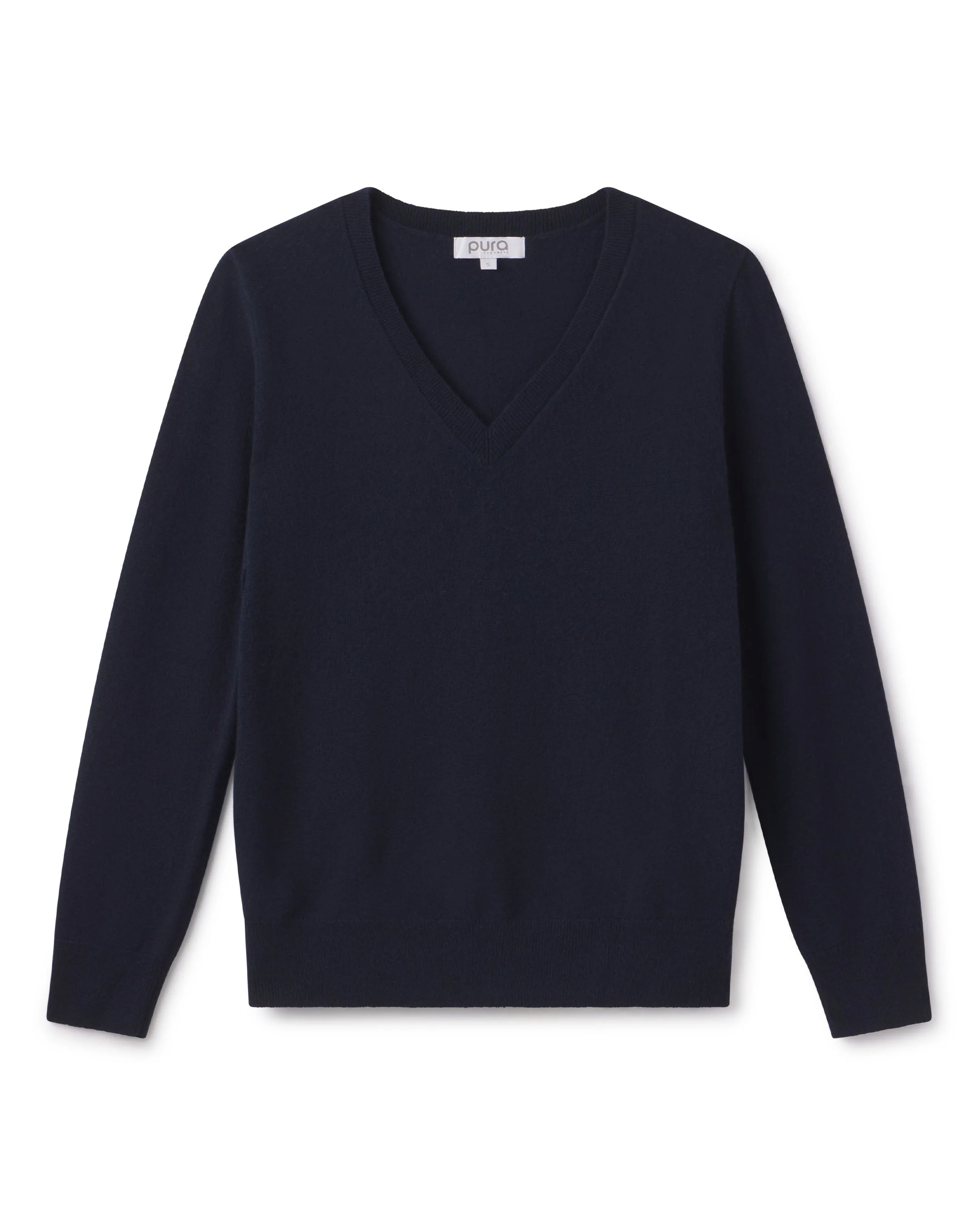 Essential Cashmere V-Neck - Image 10