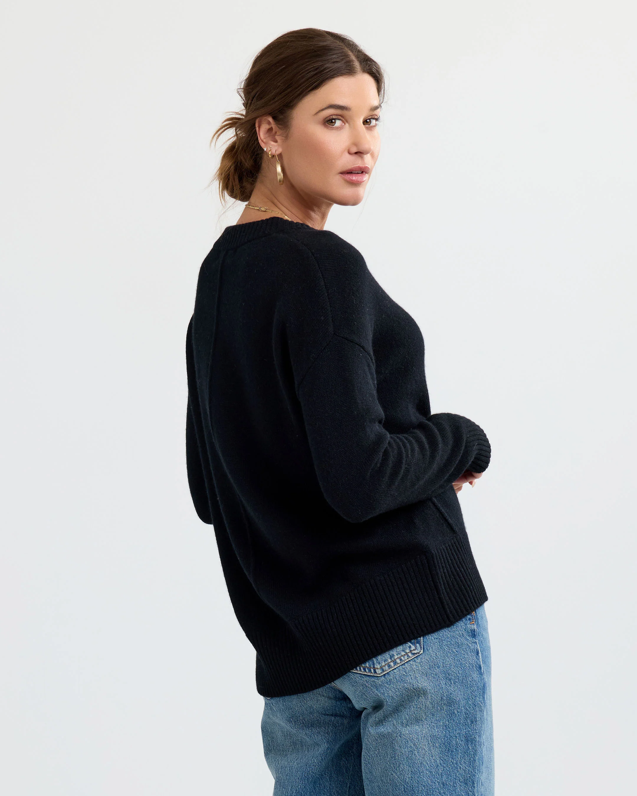 Cashmere Forward Seam V-Neck - Image 5