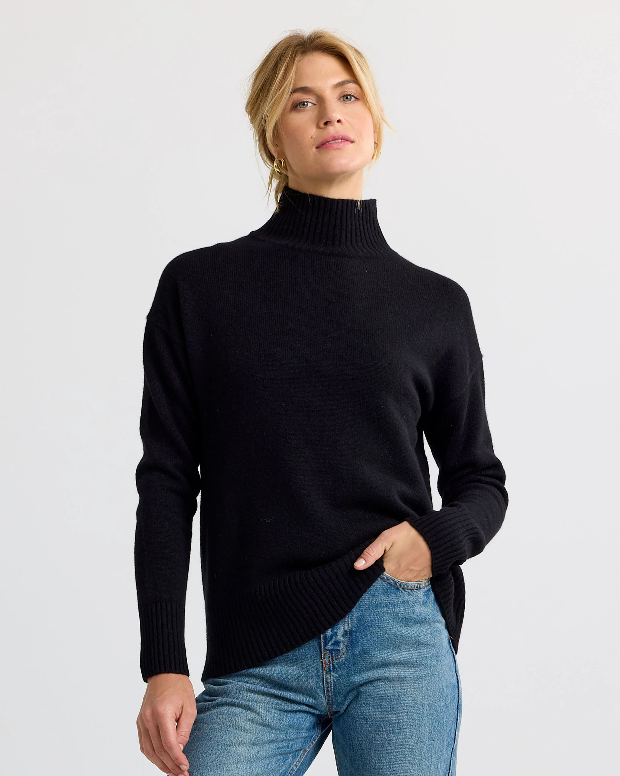 Oversized Cashmere Pullover - Image 3