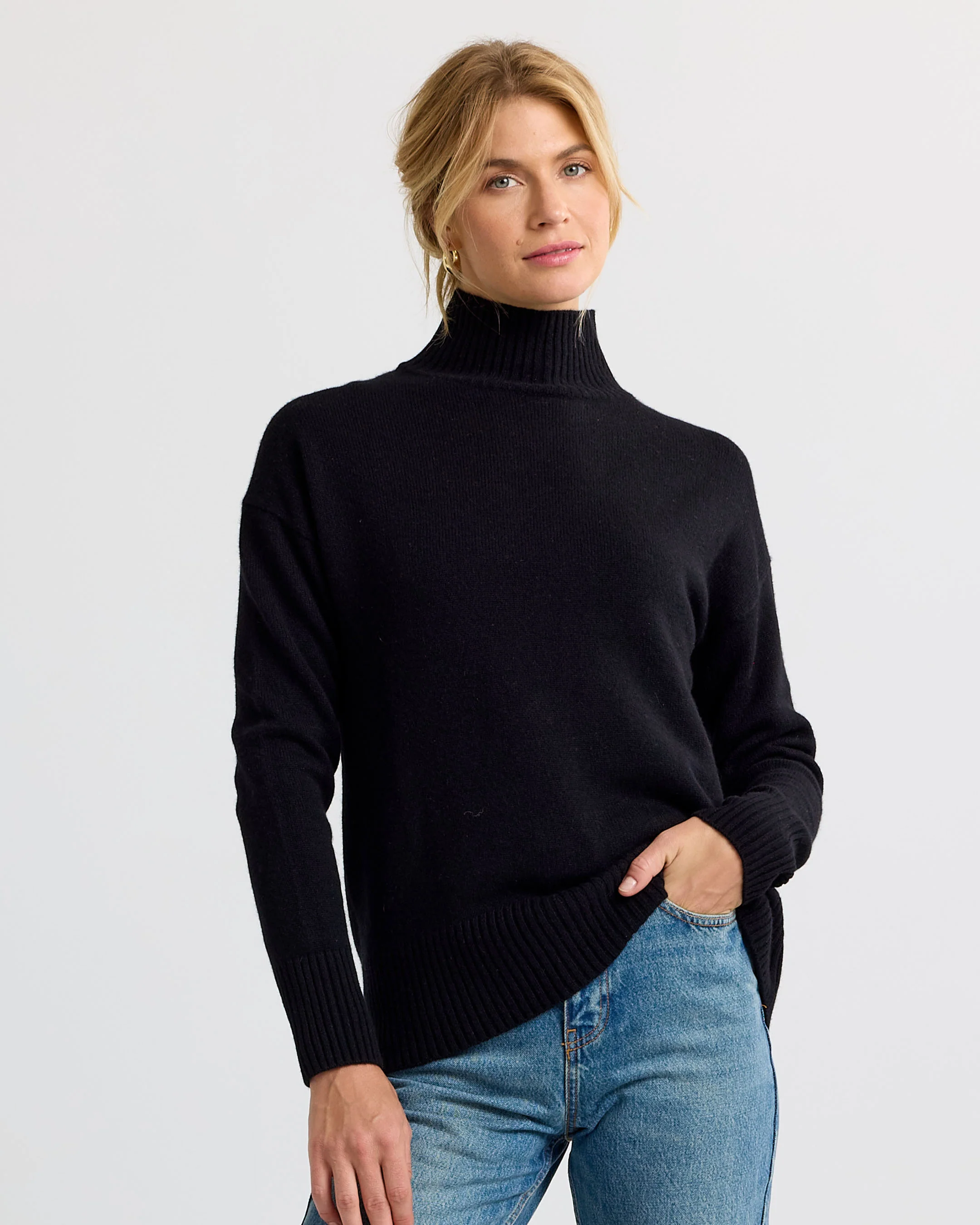 Oversized Cashmere Pullover - Image 5